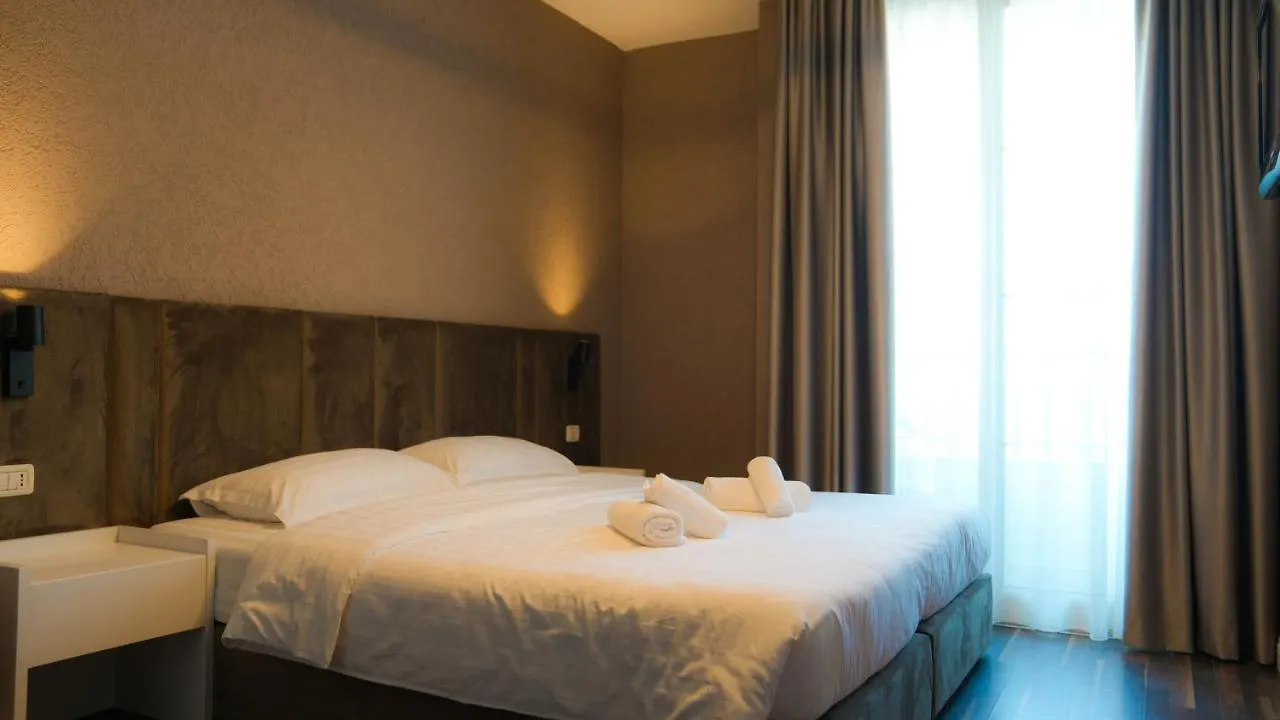 Hotel Majestic Durrës