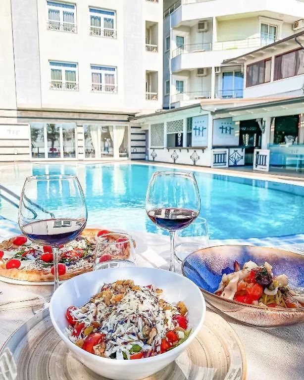 Hotel Majestic Durres