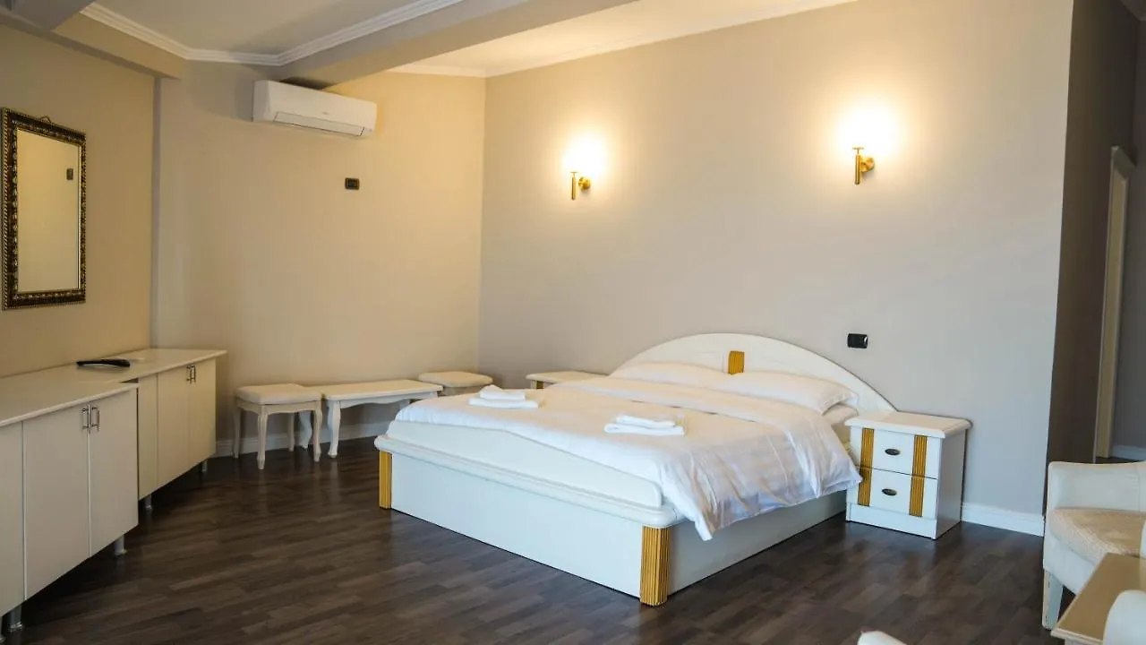 Hotel Majestic Durrës