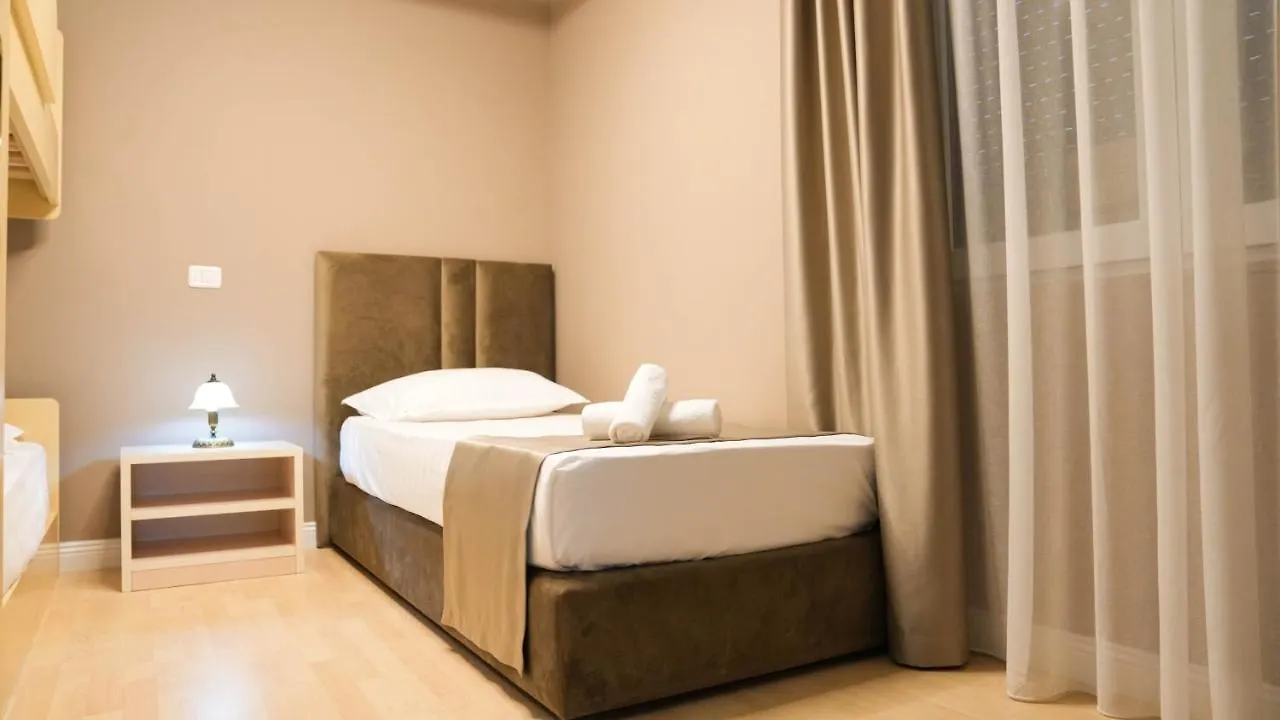 Hotel Majestic Durres
