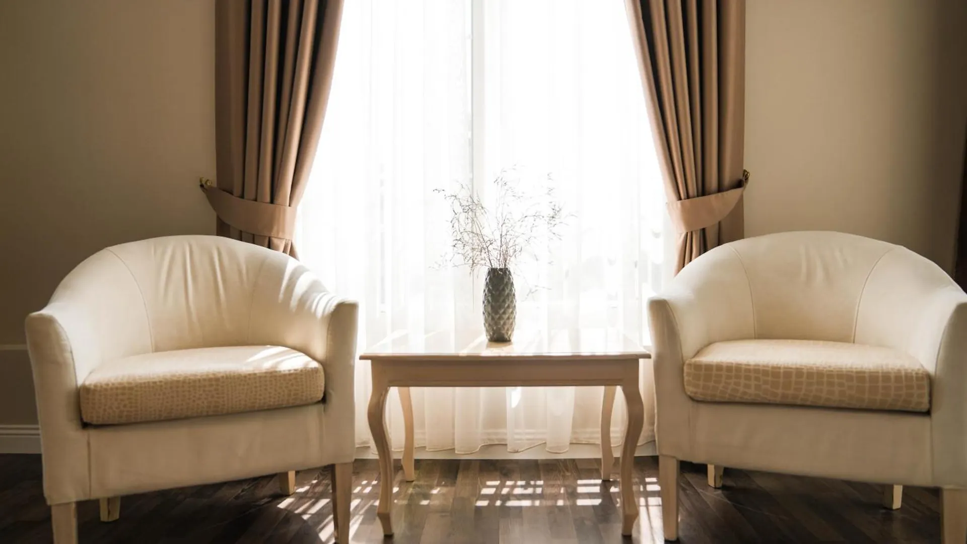 Hotel Majestic Durrës