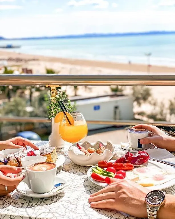 Hotel Majestic Durres